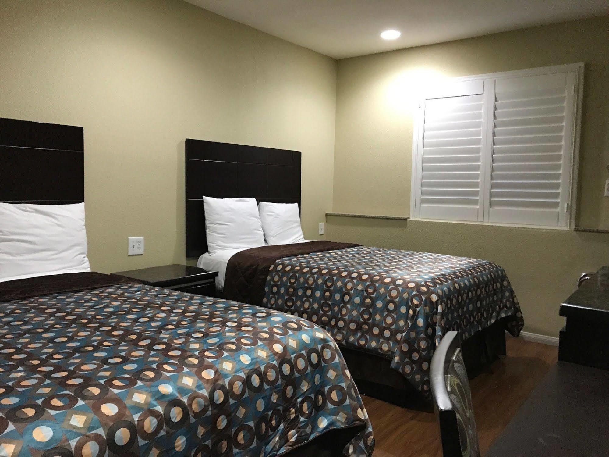 Berkshire Motor Motel
