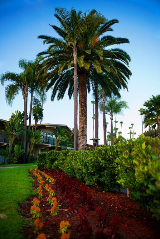 Hotel Ramada By Wyndham North & Conference Center 3*