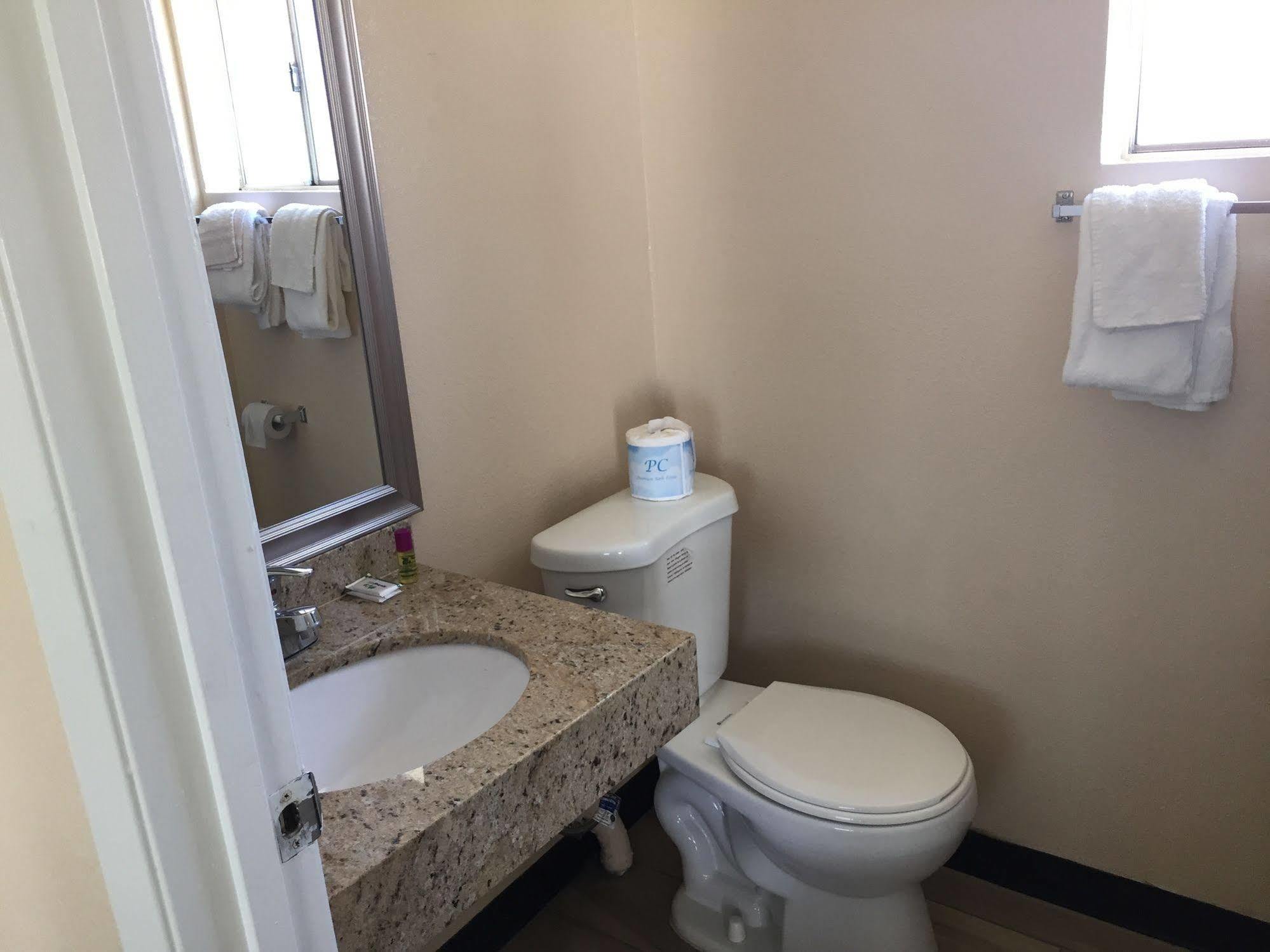 Motel Ace Budget San Diego
