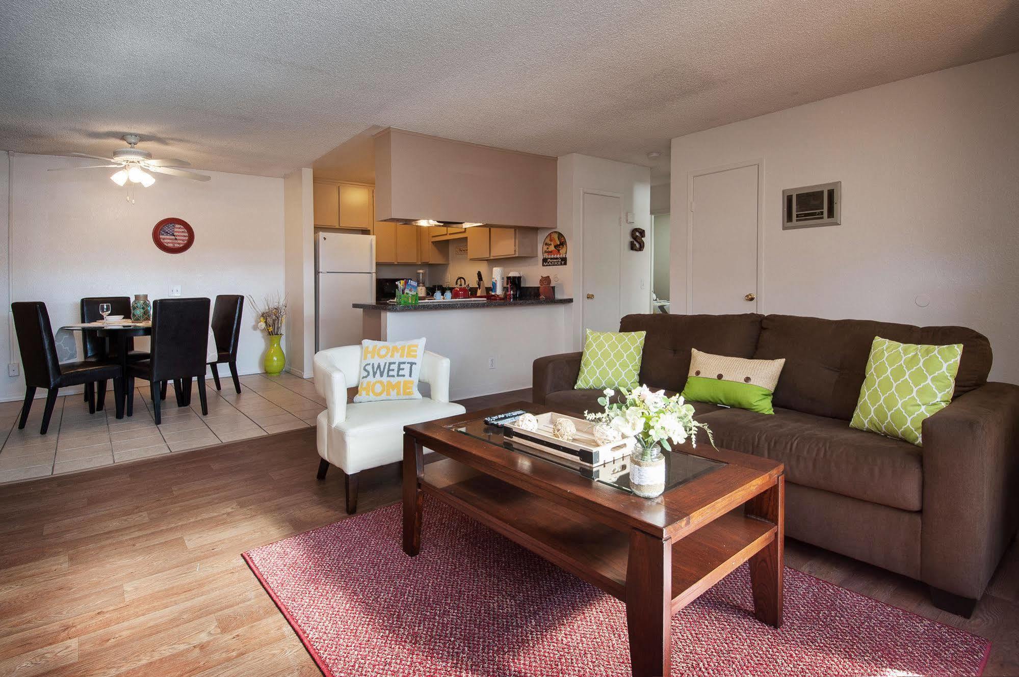 Sunshine At Mid-city Apartment *