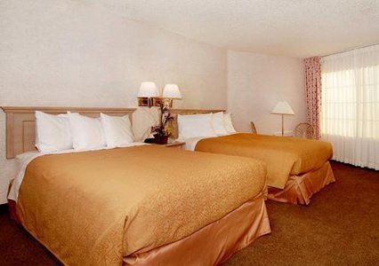 Homewood By Hilton Central 3*