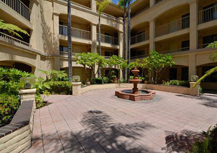 Hotel Homewood By Hilton Central 3*