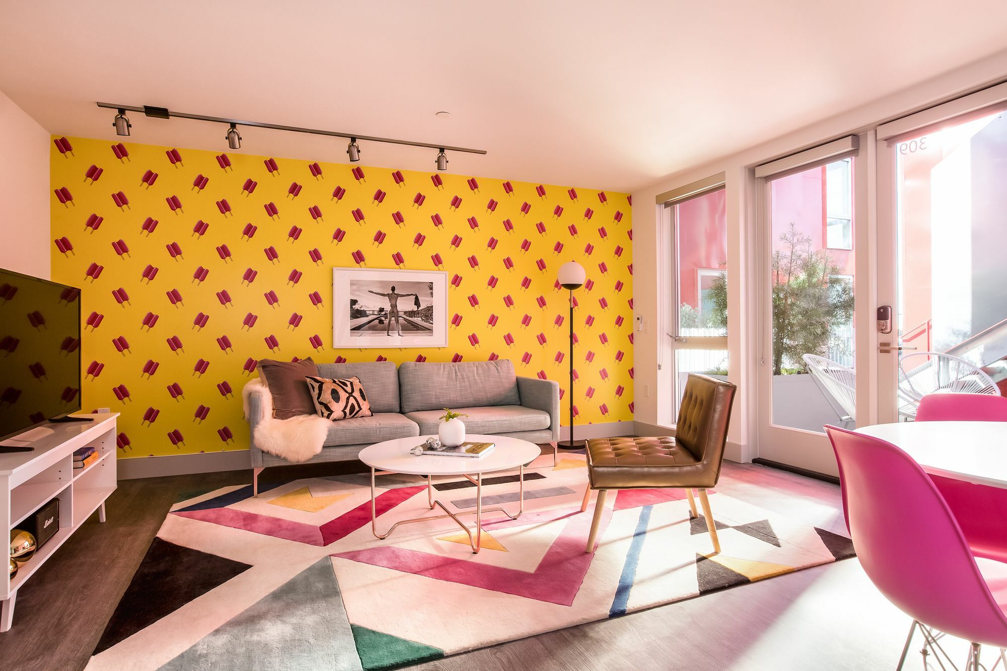 Colorful 2br In Hillcrest By Sonder