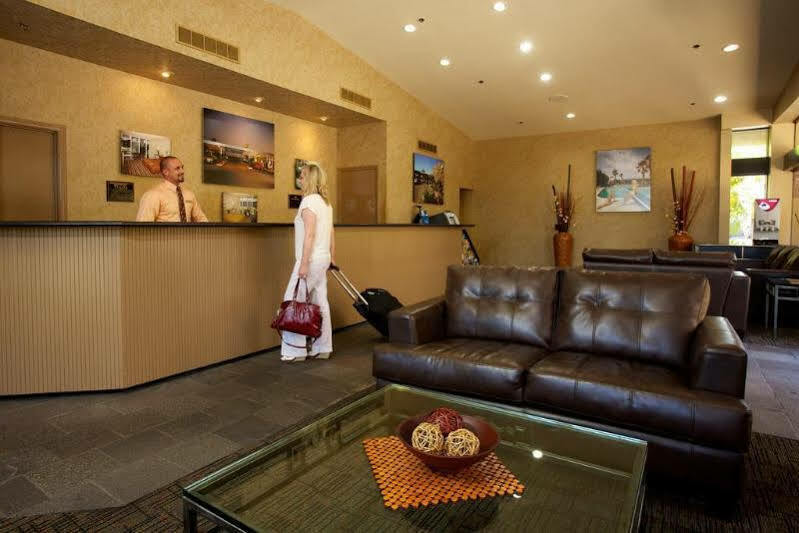 Ramada By Wyndham North & Conference Center