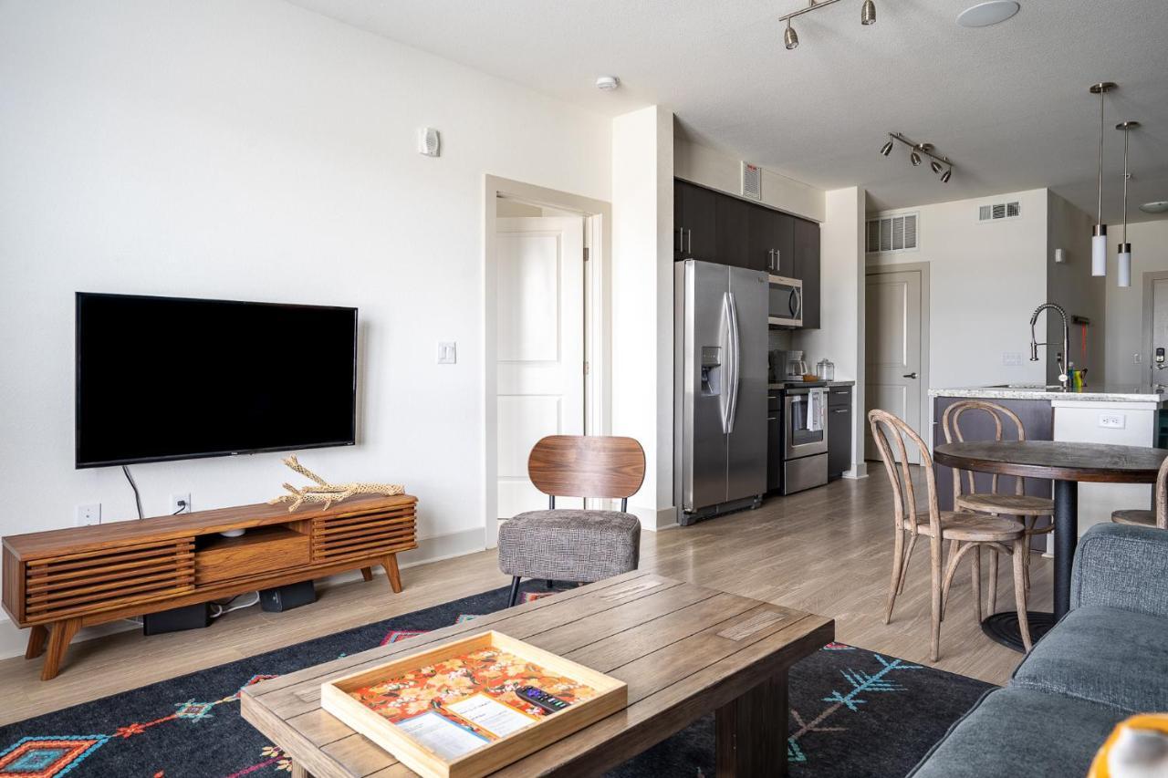 Luxury Apts Near Sdsu By Wanderjaunt Apartment *