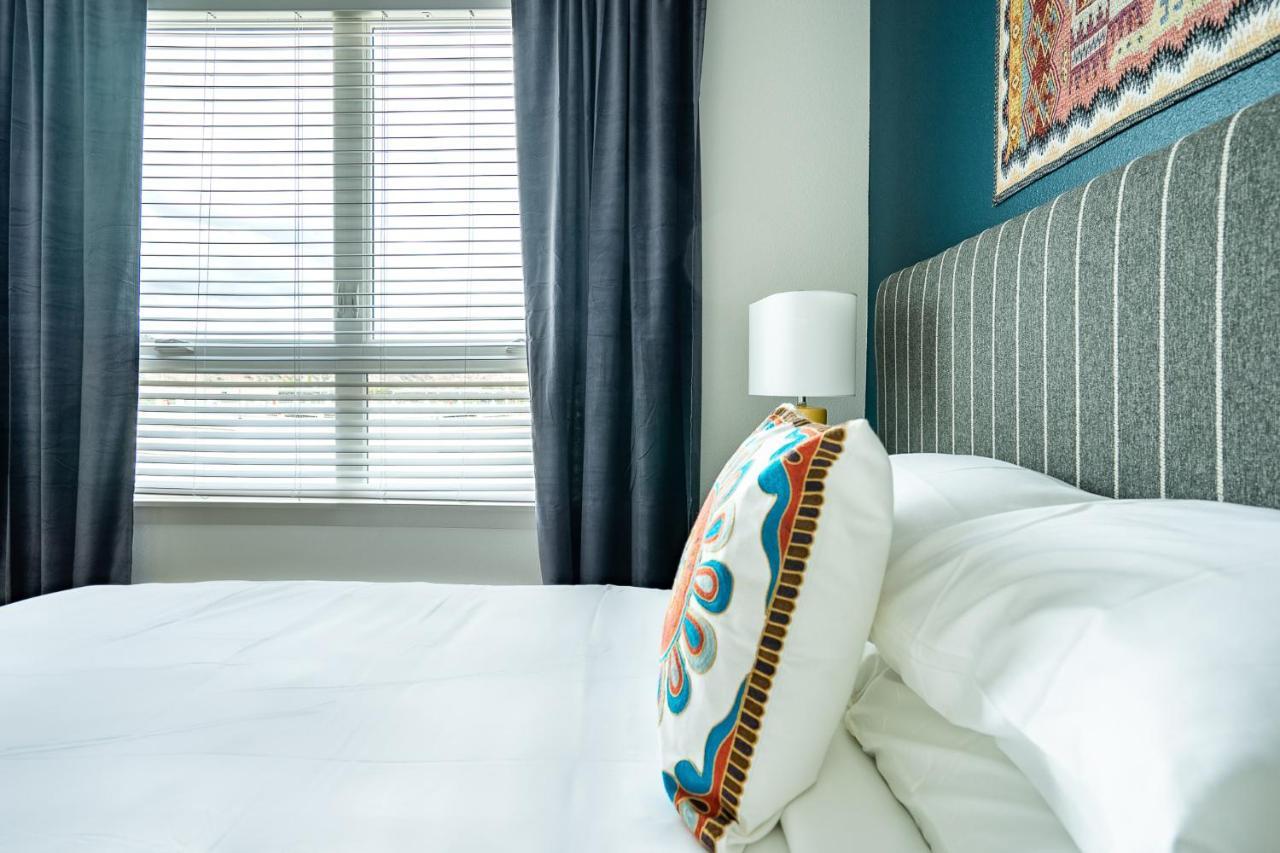 Luxury Apts Near Sdsu By Wanderjaunt Apartment