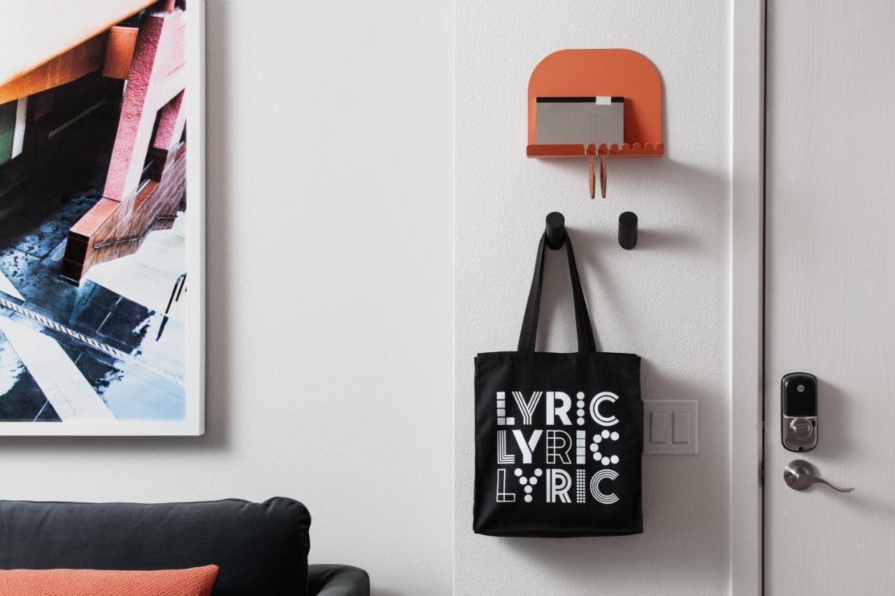 Lyric | Apartment