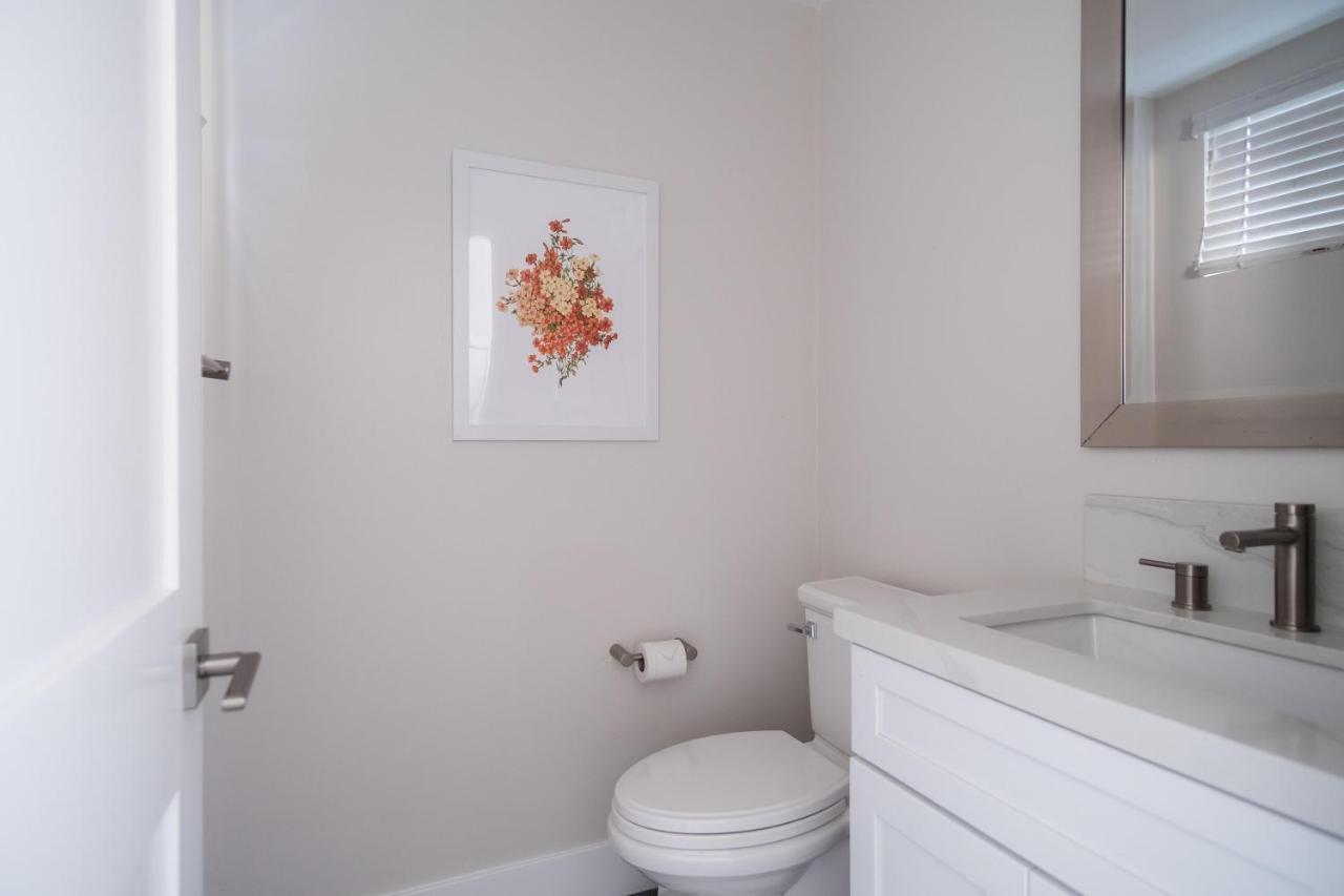 Holiday home Iris By Avantstay - Modern W/ 3 Patios & Rooftop Views San Diego