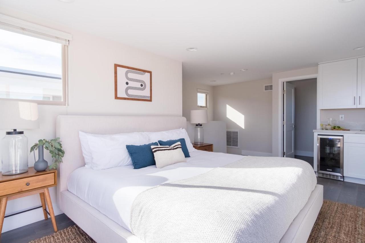 Holiday home Iris By Avantstay - Modern W/ 3 Patios & Rooftop Views San Diego