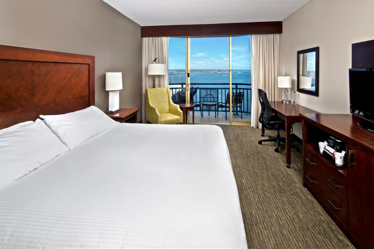 Wyndham Bayside 3*