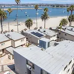 Highly Rated Best Beach! 3Bd 2Ba Ac Luxury King Beds!