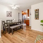 Stay In The Heart Of Hillcrest!