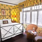 The Bed And Breakfast Inn At La Jolla