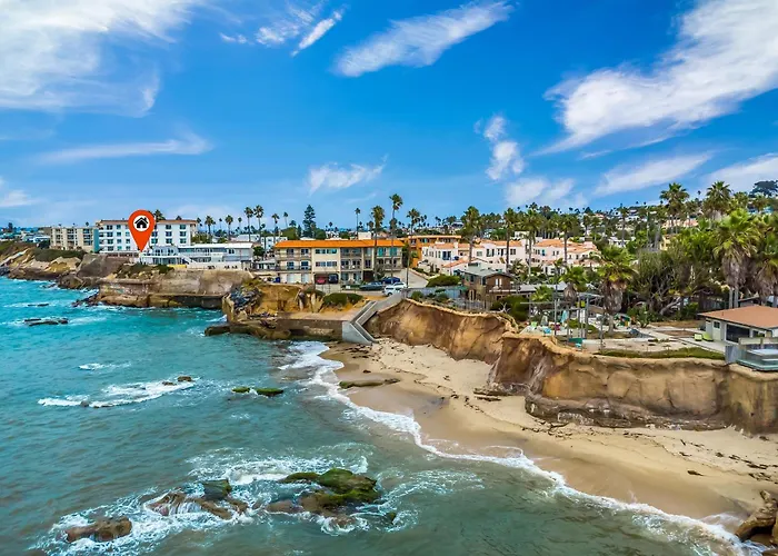 Oceanfront Paradise - Spa, Pet-Friendly, Fast Wifi, Parking & Dream Views