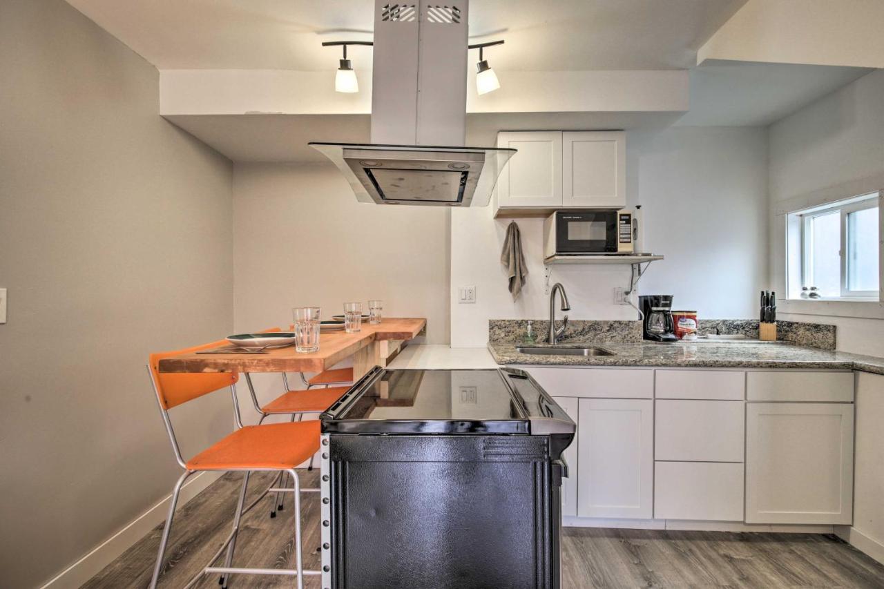 Pet-friendly Gem With Patio And Grill Holiday home San Diego