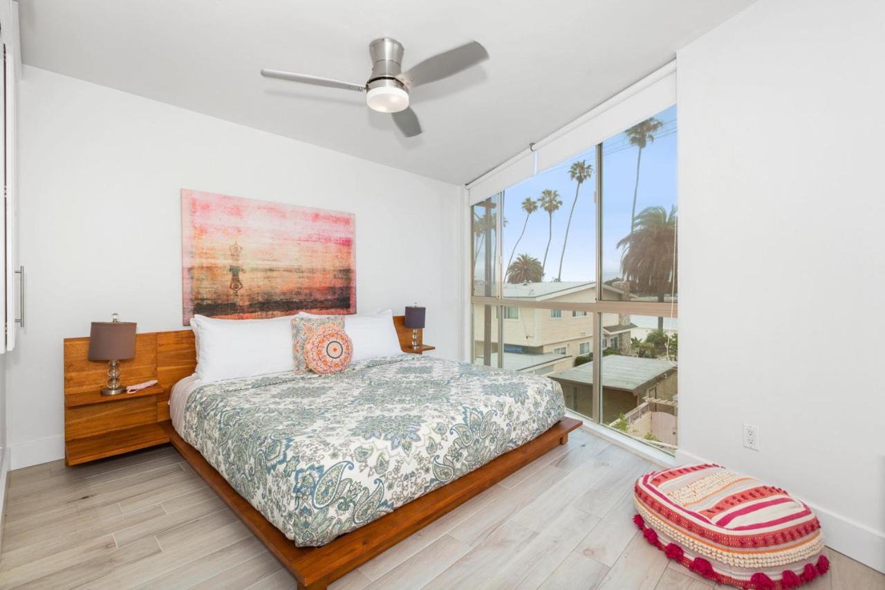 Holiday home Highly Rated Beach! 3bd 2ba Ac Luxury King Beds!