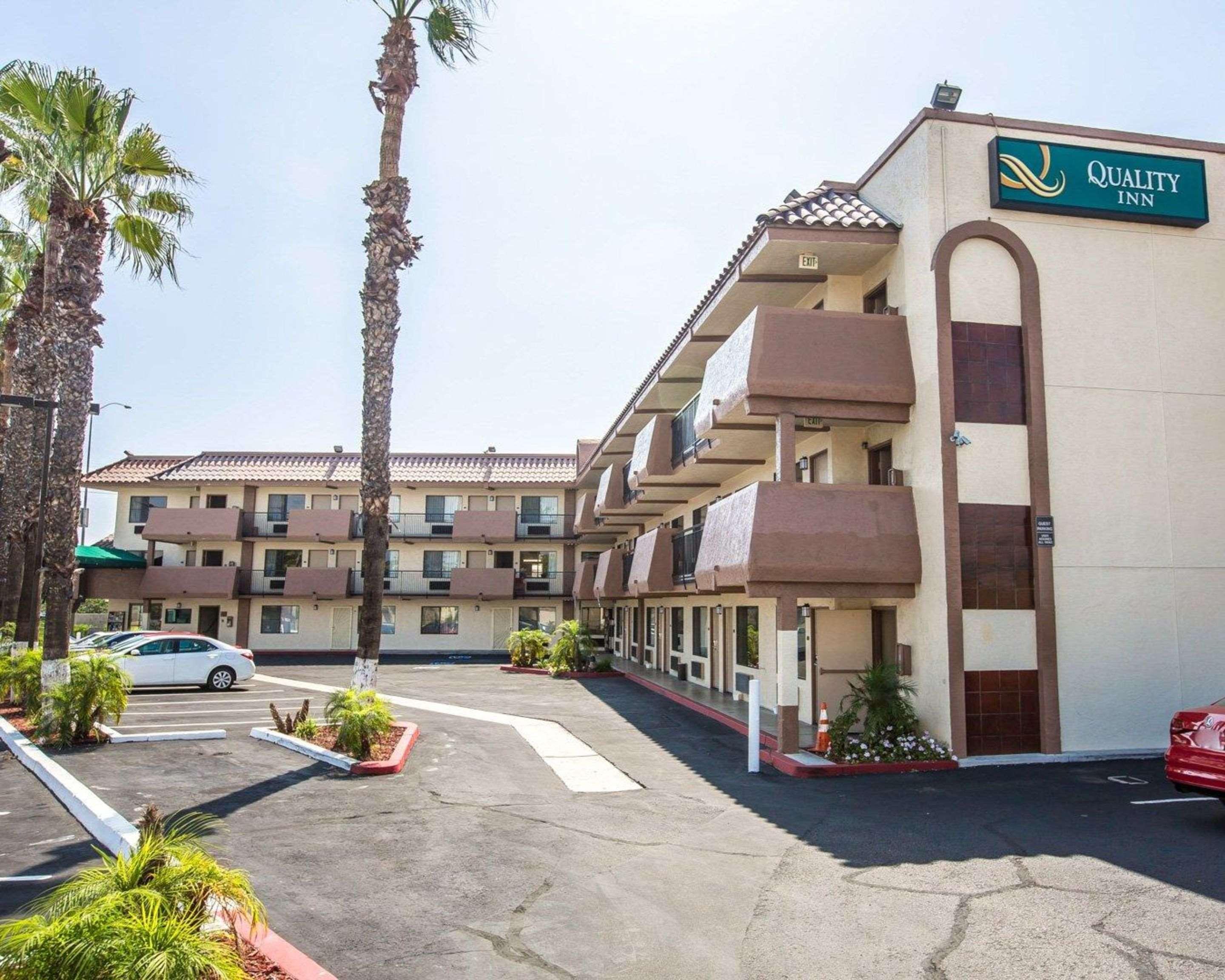 Quality I-5 Naval Base Inn