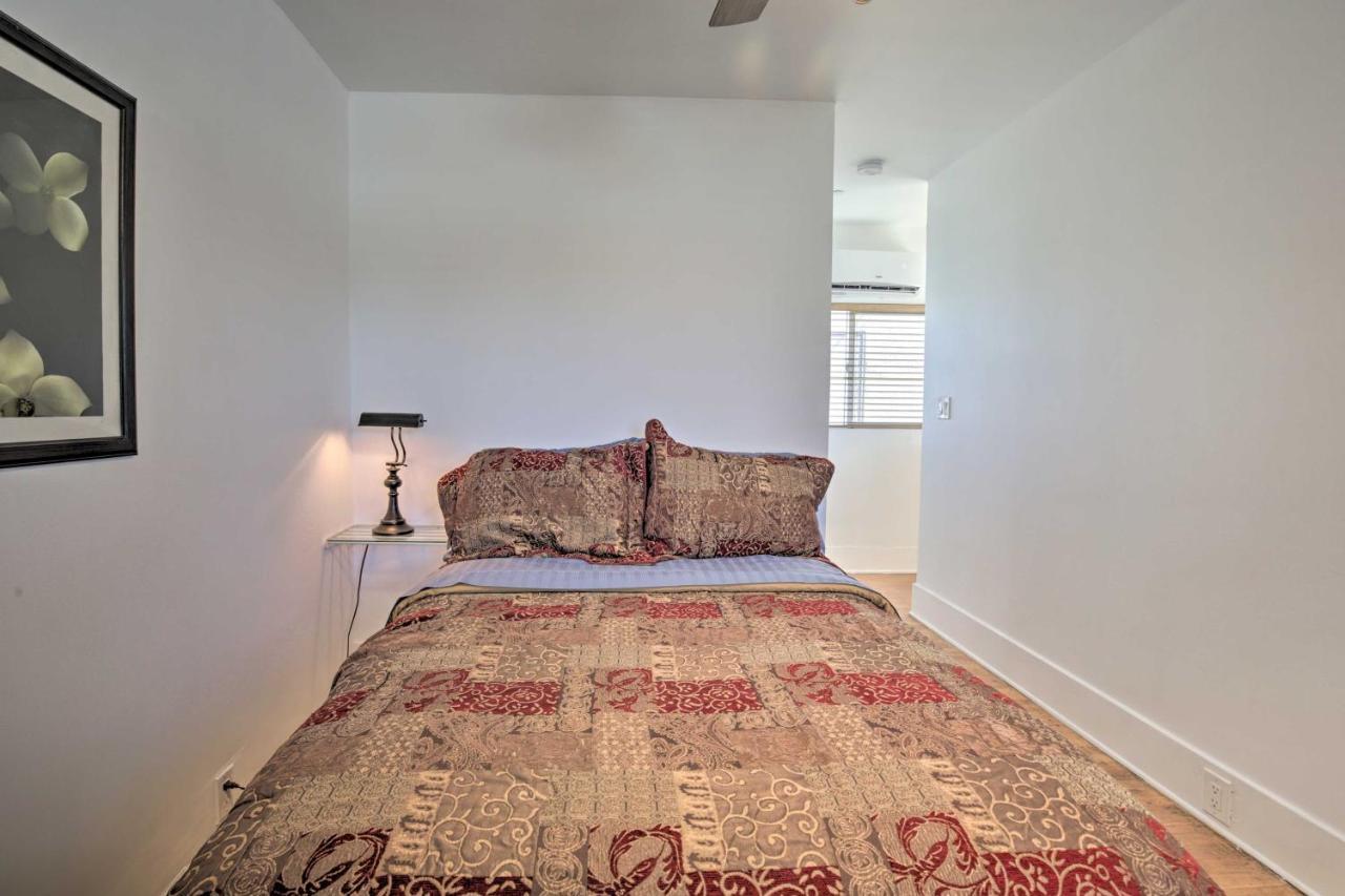 Holiday home Pet-friendly Gem With Patio And Grill *