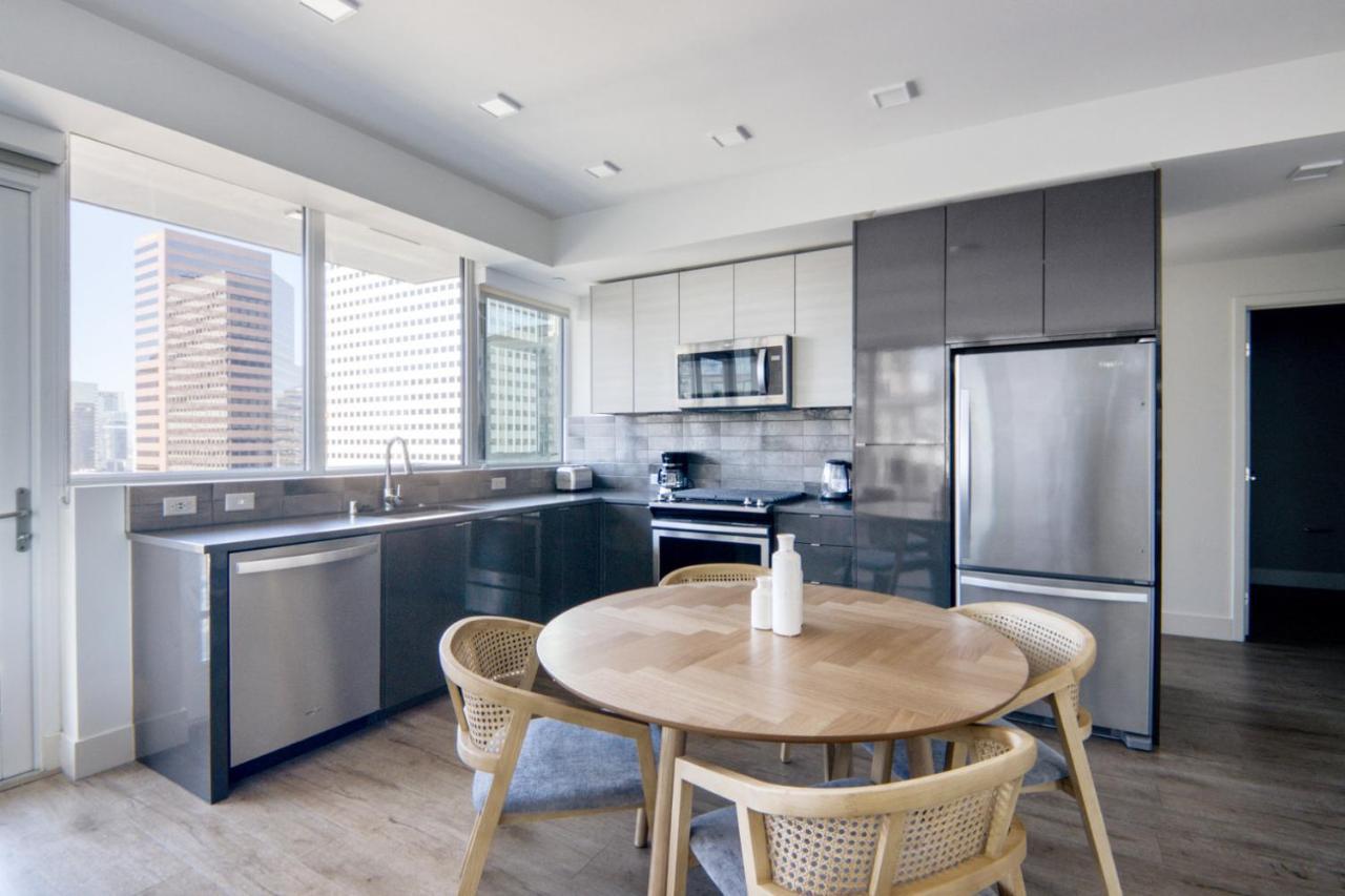 Gaslamp 2br W Gym Sauna Wd Nr Shops San-1 Apartment *