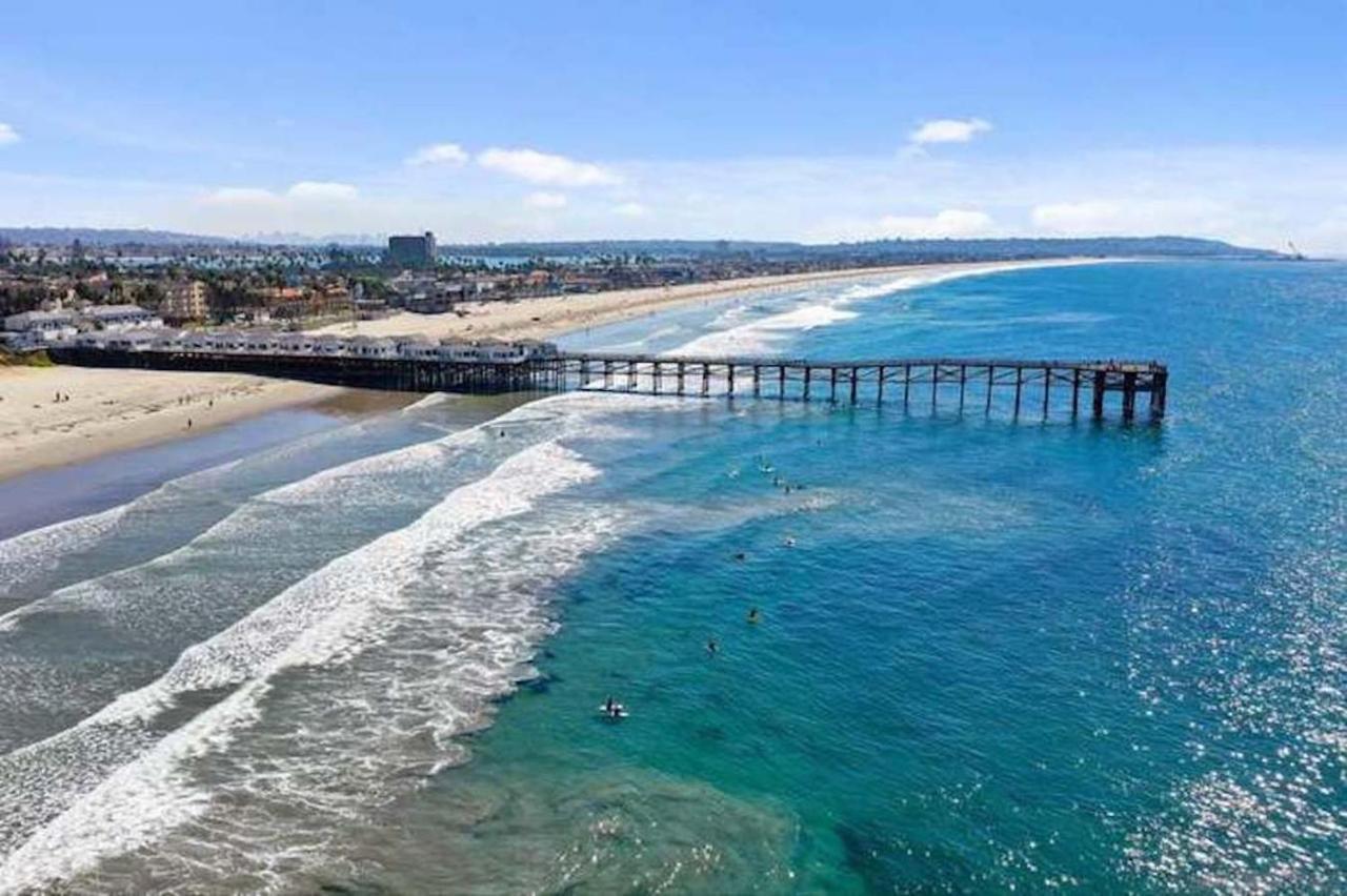 Ocean View Luxury Oceanfront And Pool Apartment San Diego