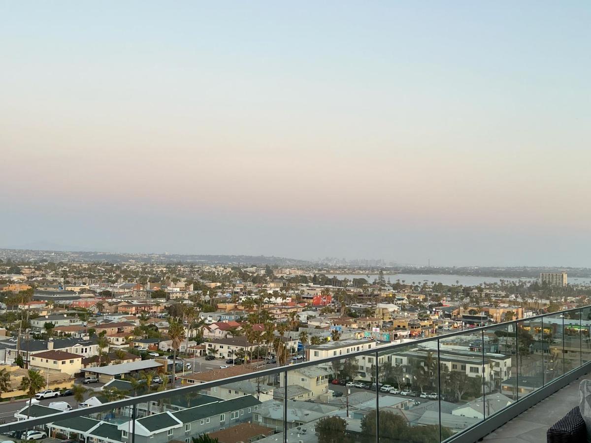 Ocean View Luxury Oceanfront And Pool Apartment San Diego