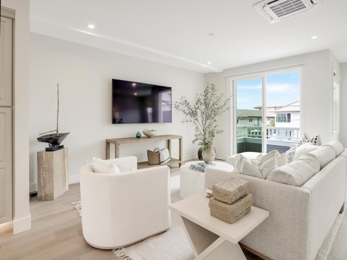 Coastal Retreat Near The W Panoramic Ocean Views, Rooftop Deck, & Firepit *