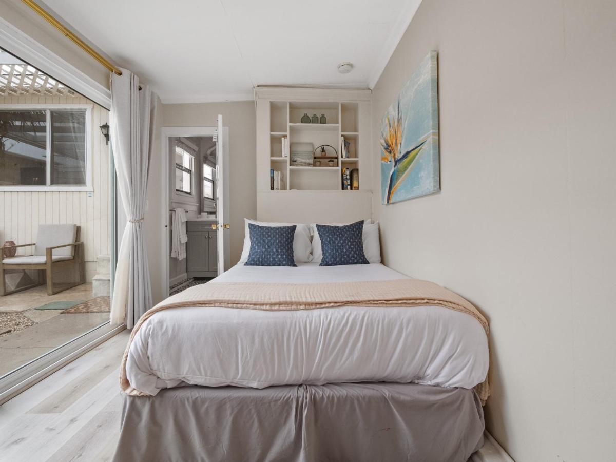 Oceanfront Paradise - Spa, Pet-friendly, Fast Wifi, Parking & Dream Views Holiday home *