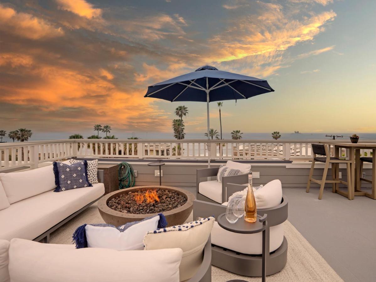 Coastal Retreat Near The W Panoramic Ocean Views, Rooftop Deck, & Firepit San Diego