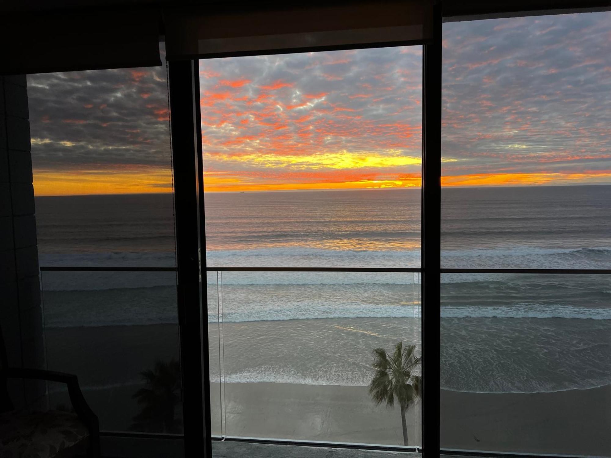 Apartment Ocean View Luxury Oceanfront And Pool *
