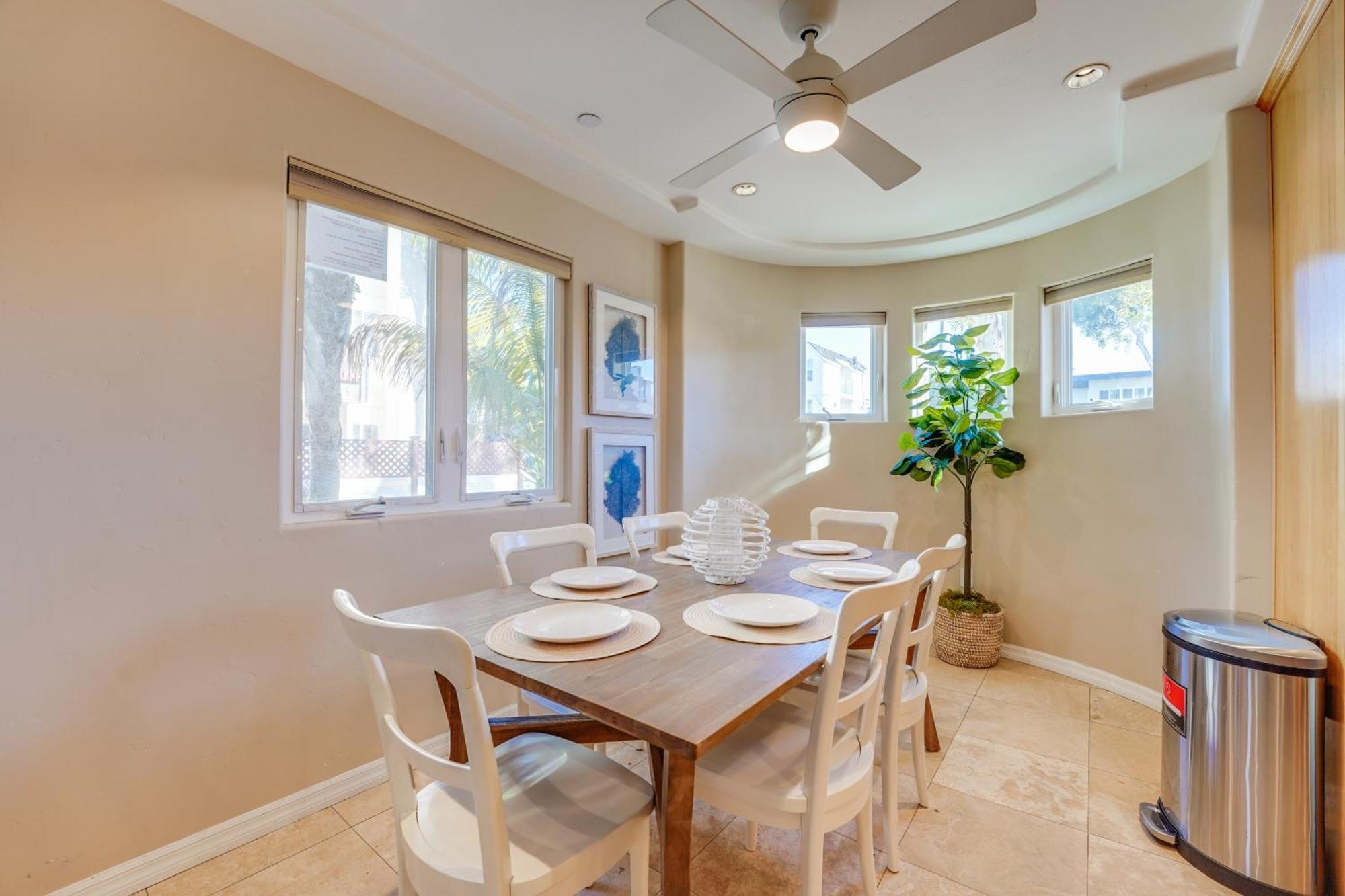 Massive Dream - Dog Friendly, Ac, Steps2sand Holiday home *