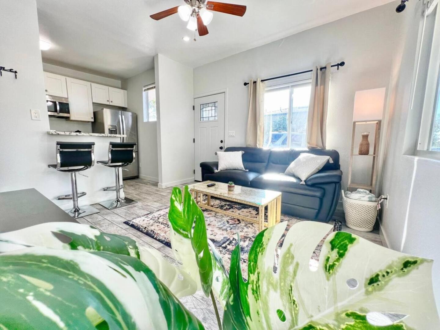 Charming Flat Near The