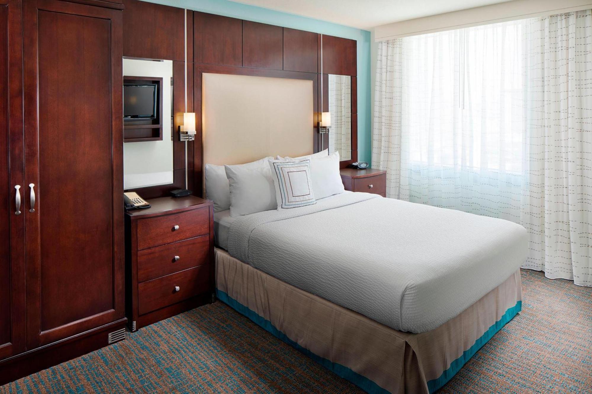 By Marriott Downtown/gaslamp Quarter Hotel