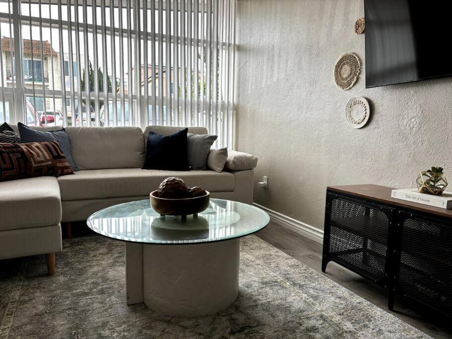 Cool Coastal Ob Life Apartment