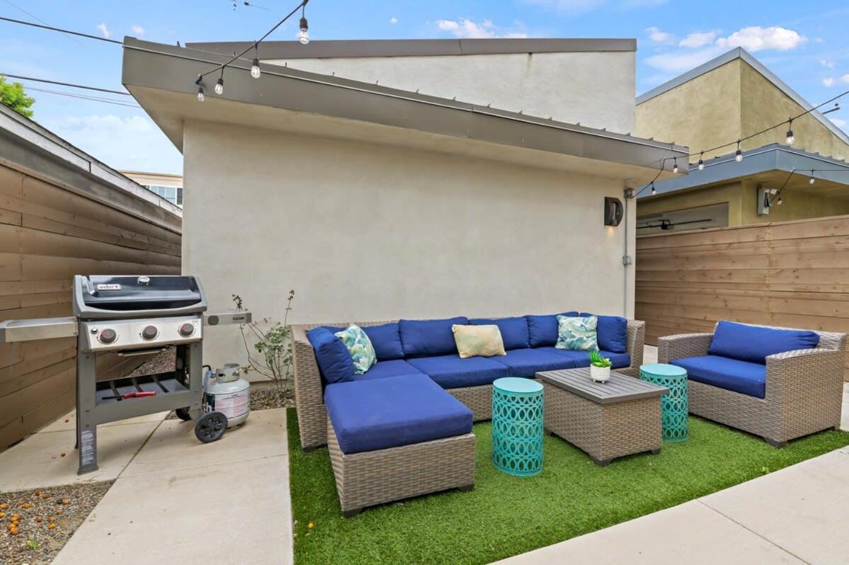 Holiday home Beachside Bliss- 3-story Sleeps 12 San Diego