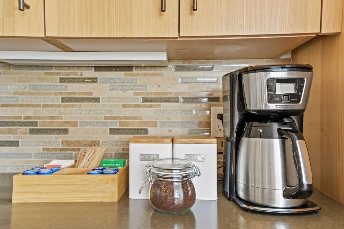 Beachside Bliss- 3-story Sleeps 12