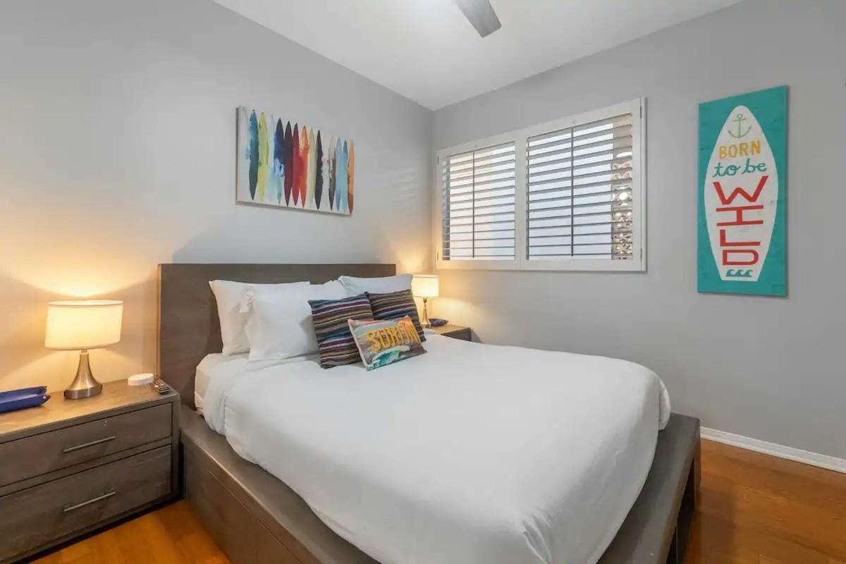 Ocean View Gem With Rooftop Deck And Hot Tub Holiday home San Diego