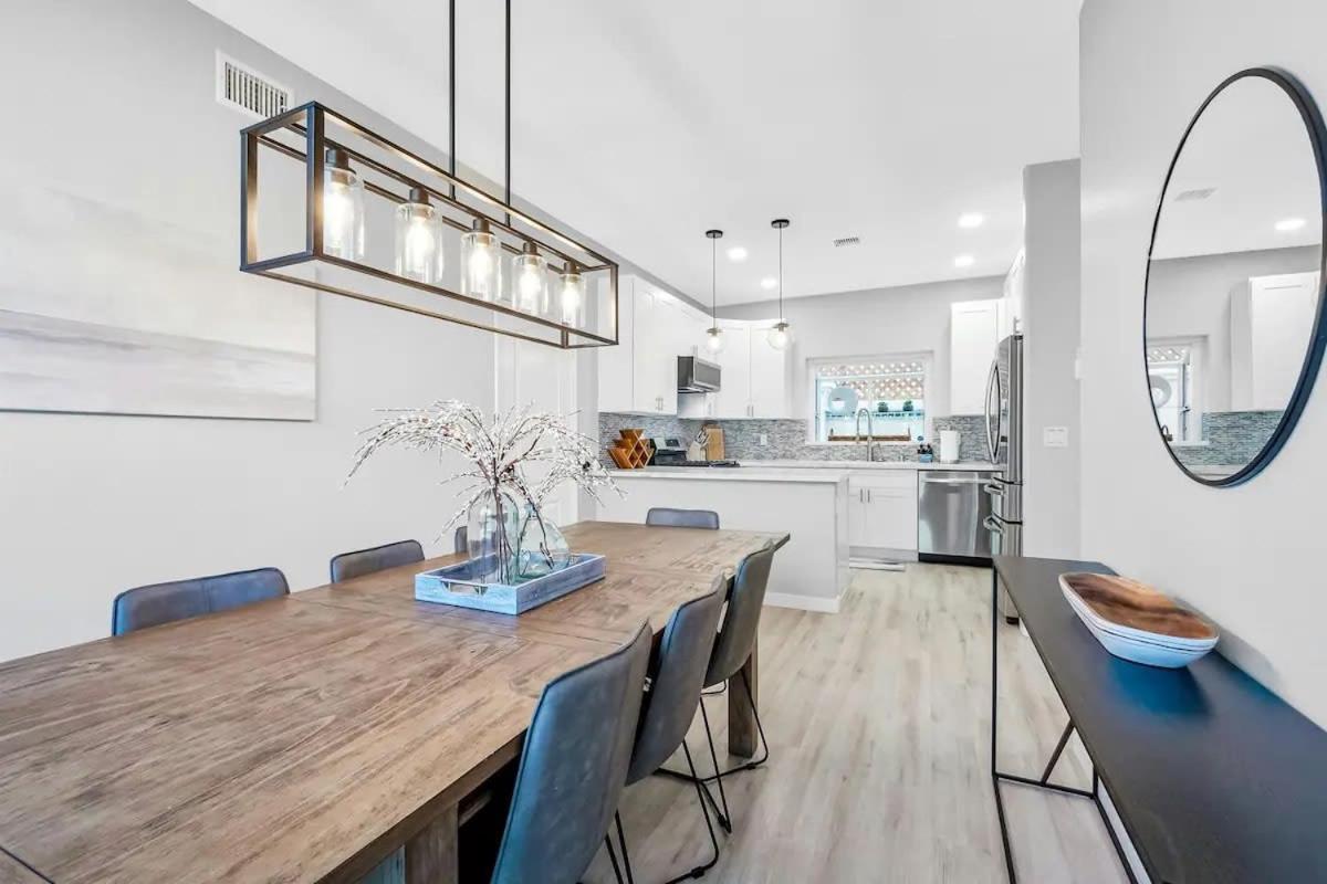 Ocean View Gem With Rooftop Deck And Hot Tub * San Diego