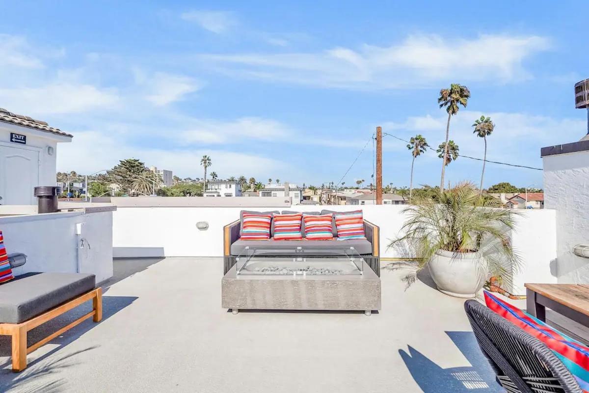 Ocean View Gem With Rooftop Deck And Hot Tub Holiday home *