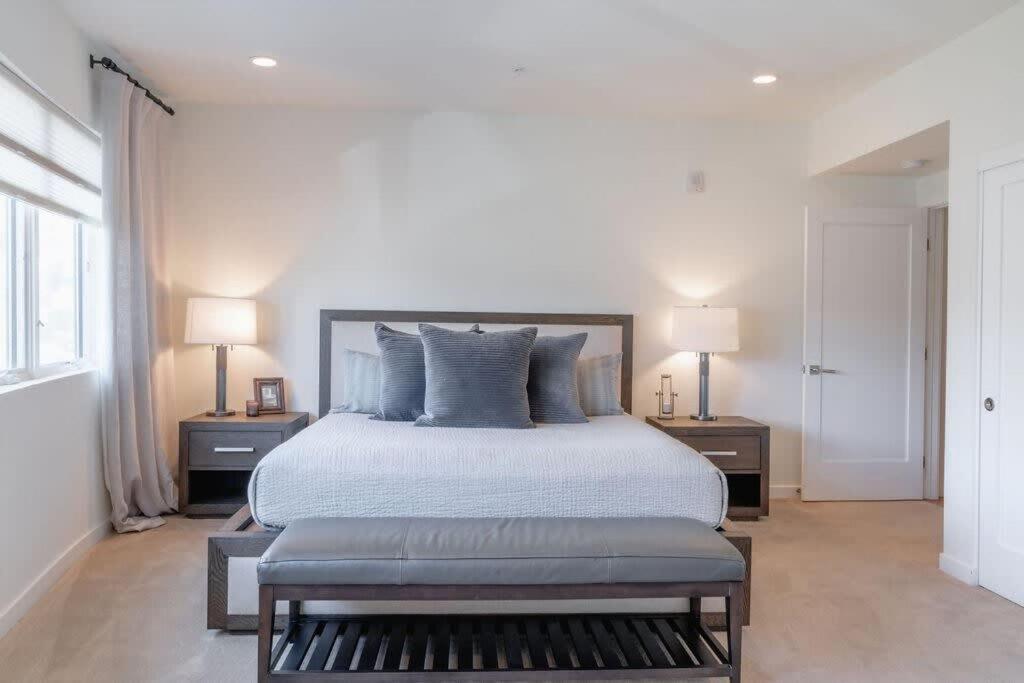 Beachside Paradise In Windansea * San Diego