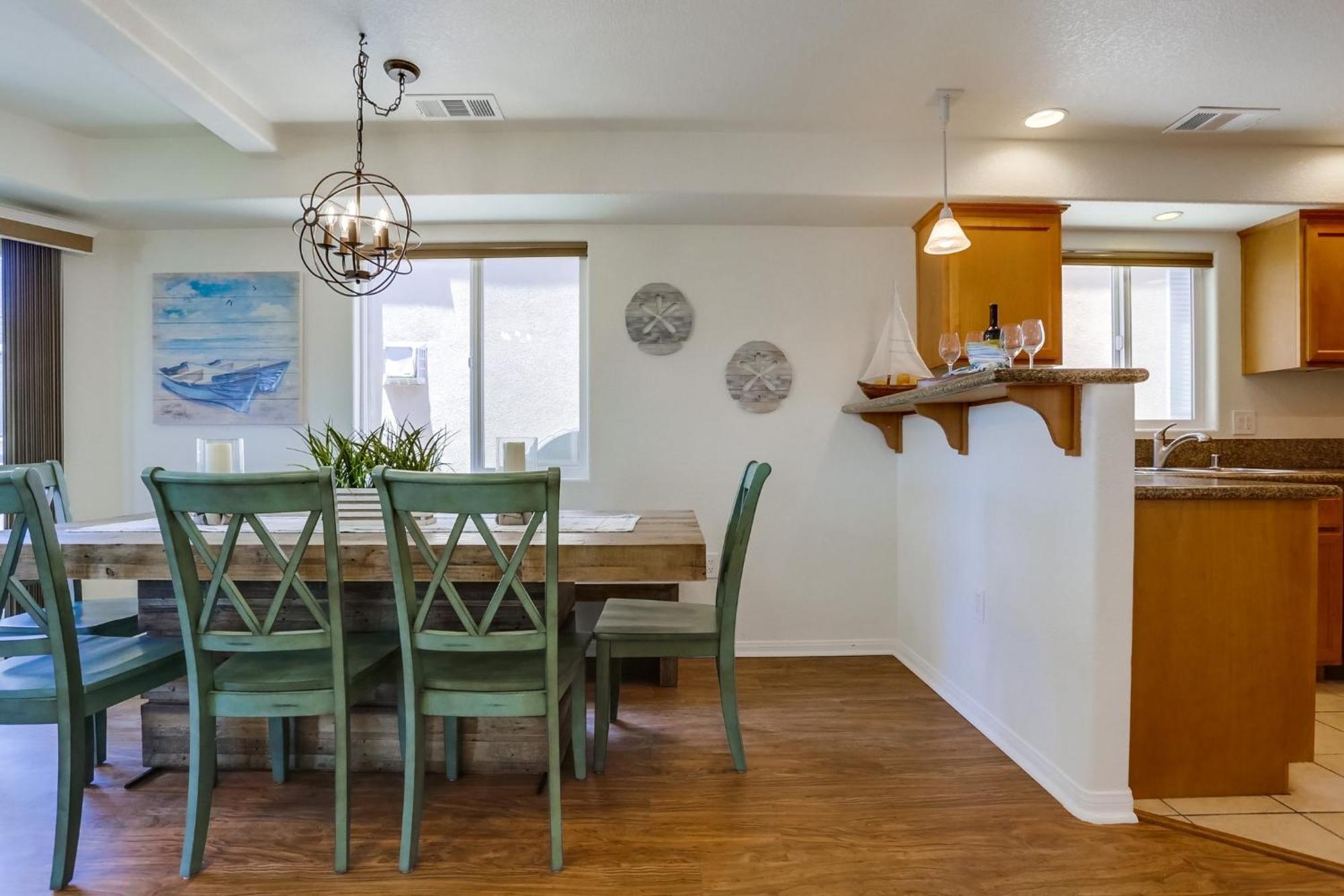 B5383 Nautical House 2
