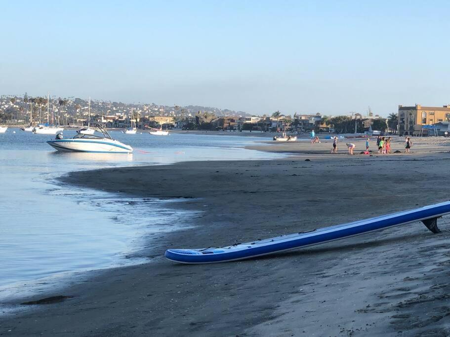 Highly Rated Beach! 3bd 2ba Ac Luxury King Beds! Holiday home *