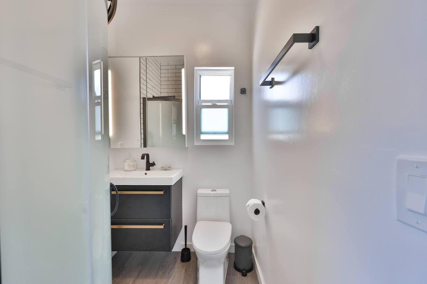 Near Zoo And With Ac, Ev, Private Yard Holiday home *
