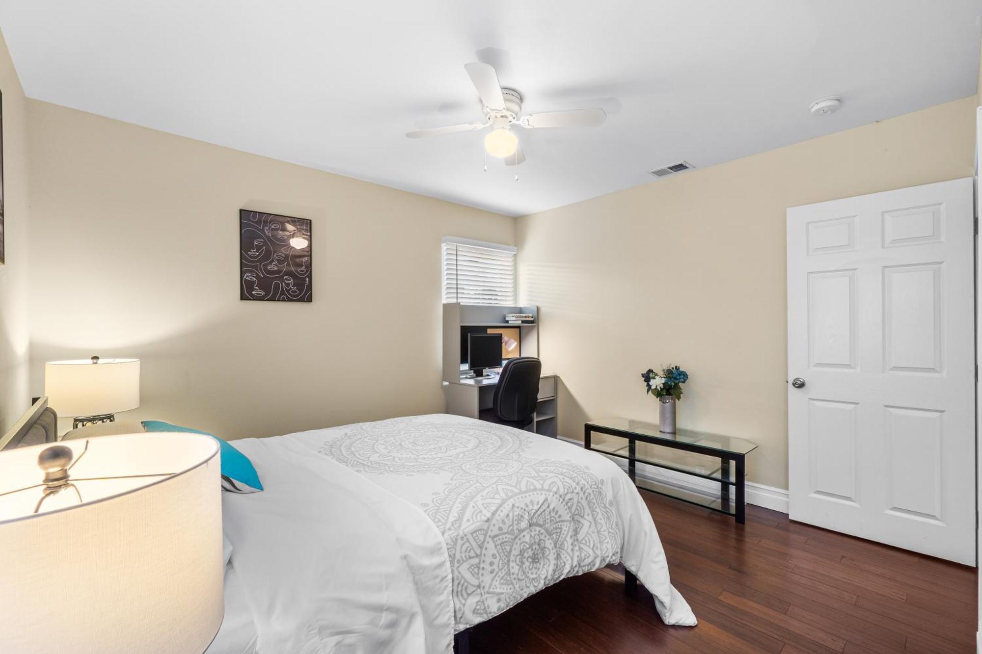 Entire Private 3-br Ranch-style With Backyard, Crib, King Bed, And Free Parking * San Diego
