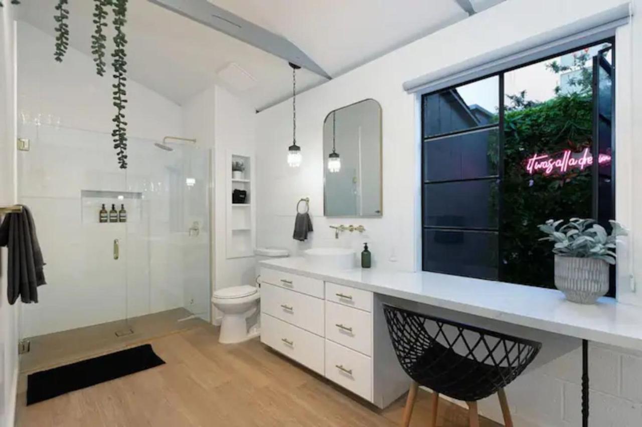 Quaint For 2 In The Heart Of Little Italy Holiday home San Diego