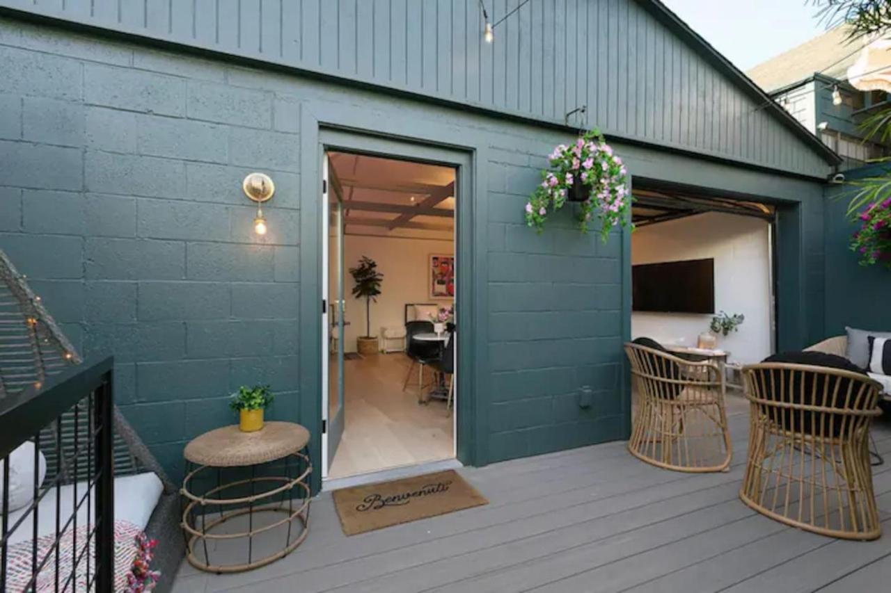 Quaint For 2 In The Heart Of Little Italy Holiday home San Diego