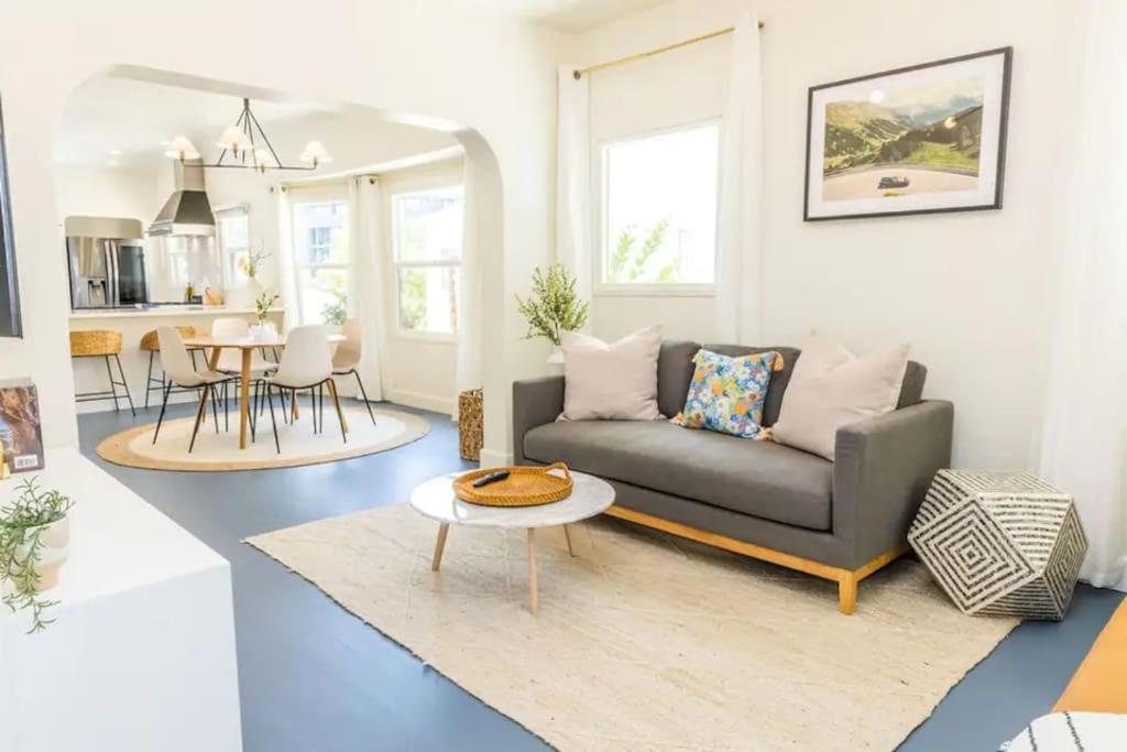 Holiday home Little Italy 3bd With Huge Patio & Backyard