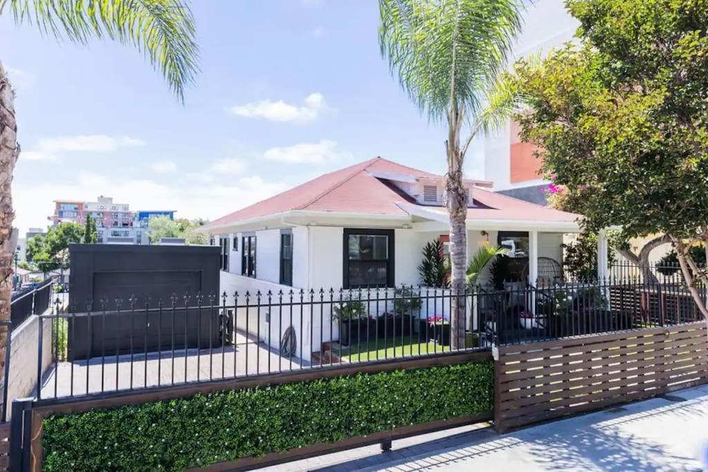 Little Italy 3bd With Huge Patio & Backyard *