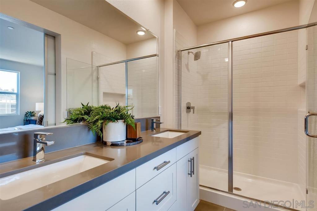 Smitten By - 4-bed 3,5-bath Holiday home