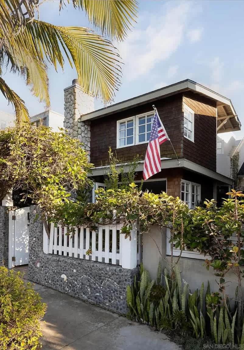 Nantucket-style - Steps To Rooftop Deck Ocean Views Holiday home San Diego
