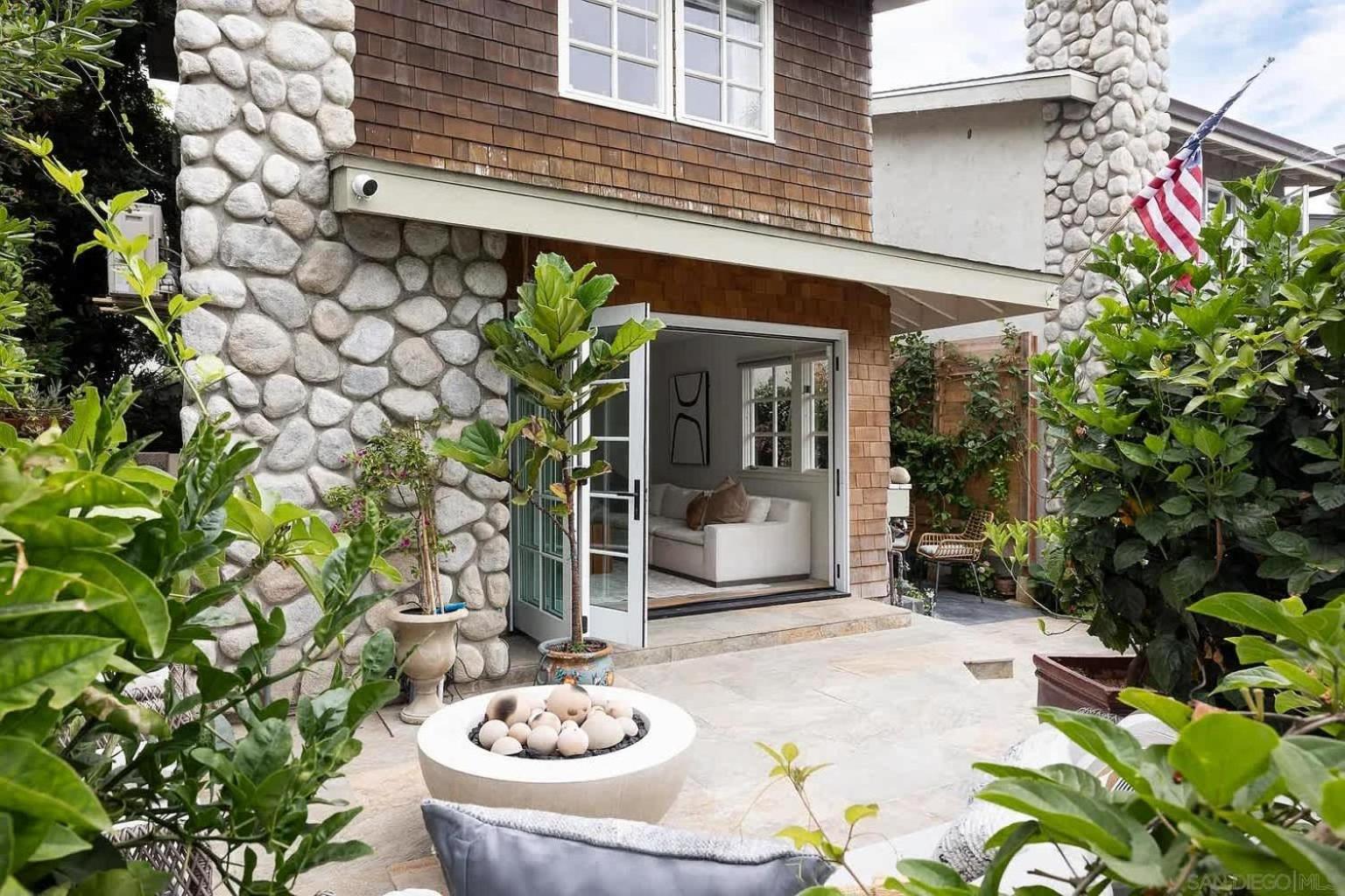 Nantucket-style - Steps To Rooftop Deck Ocean Views